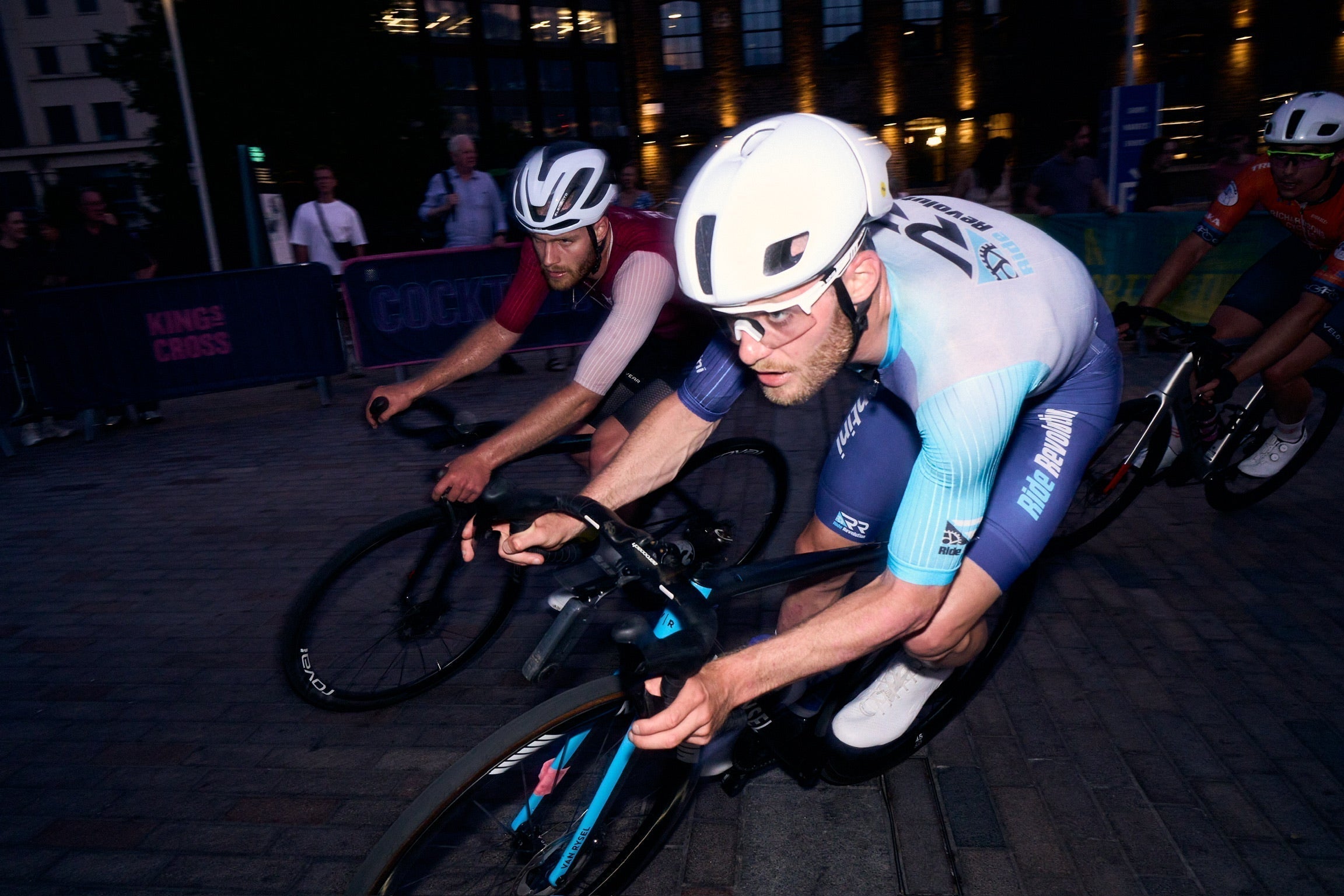 Harry Mac Rips Up Via Criterium