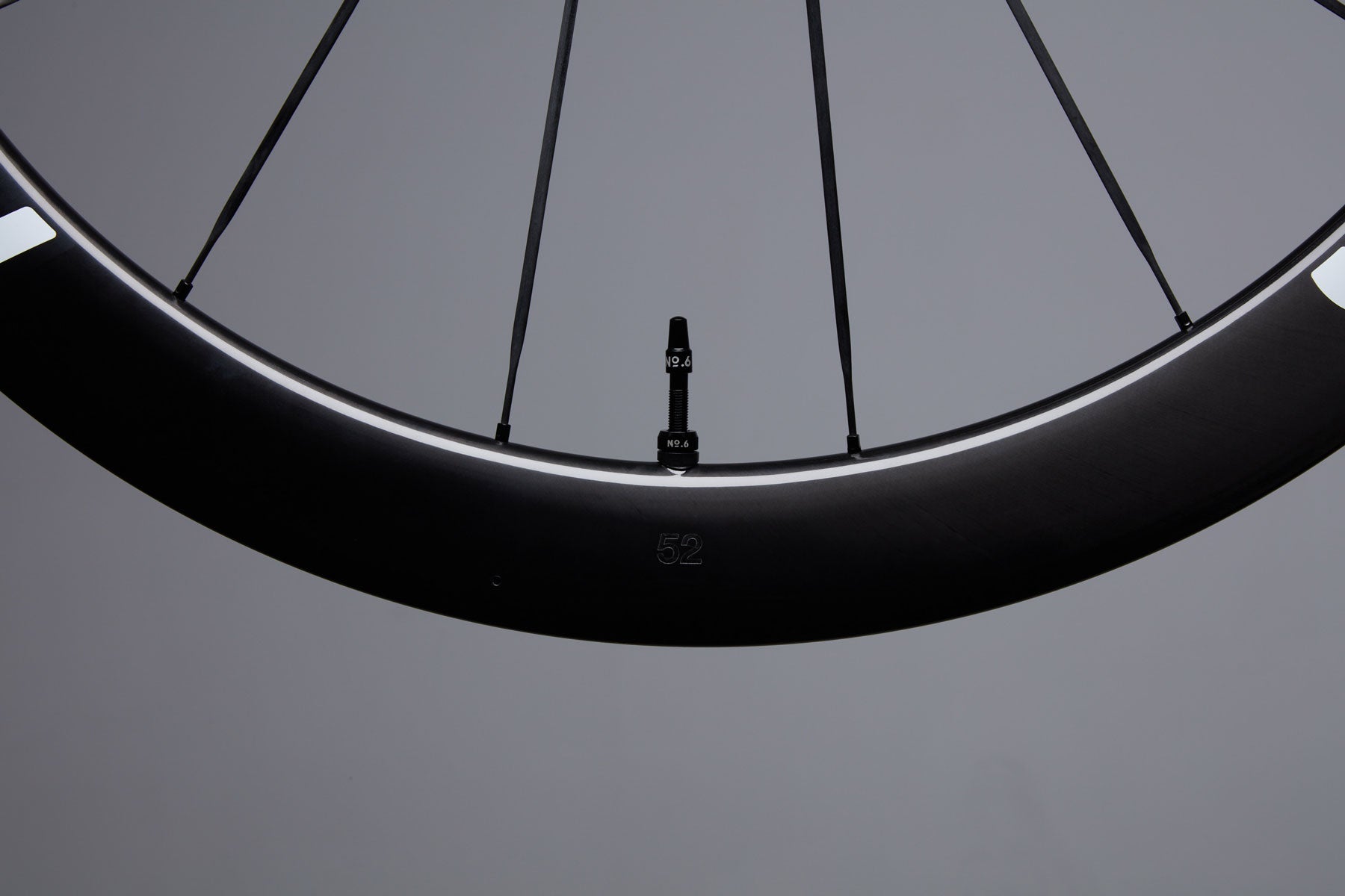 52/58 Superlight Aero – No. 6 Racing Wheels
